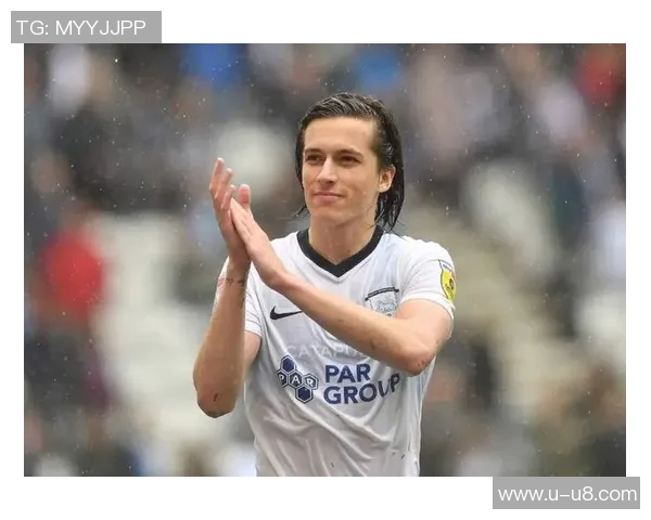 巴萨助教谈卡雷拉斯防守能力称上赛季全胜本菲卡信心十足