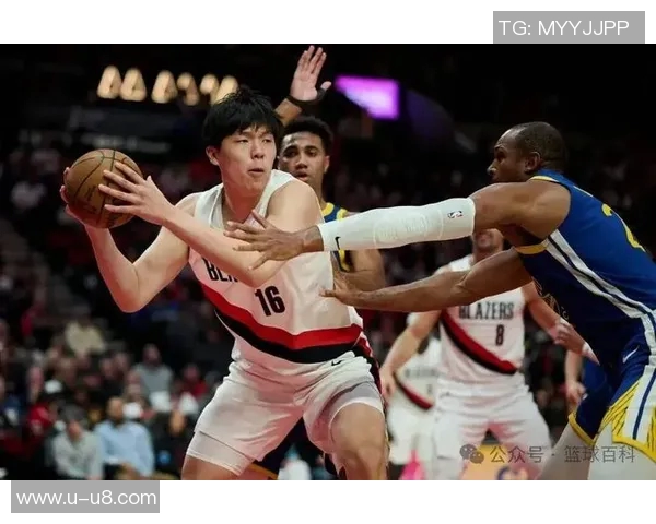 杨瀚森精彩单打尤班克斯背运转身动作大个子难以企及的绝技 杨瀚森精彩单打尤班克斯背运转身动作大个子难以企及的绝技