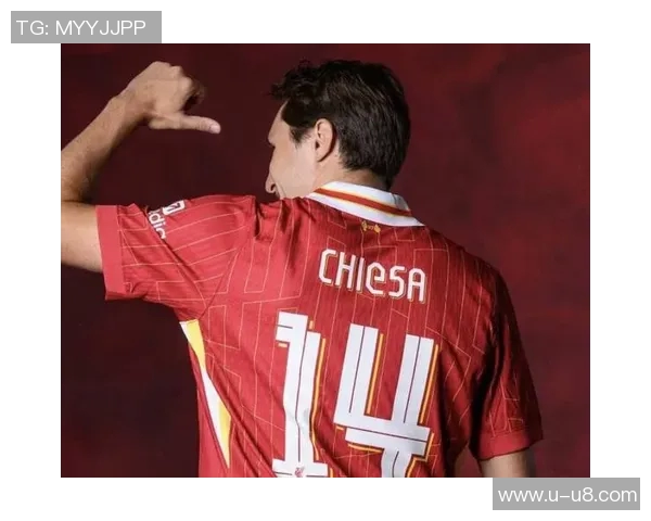 利物浦官方社交媒体发布海报庆祝索博斯洛伊和基耶萨生日快乐